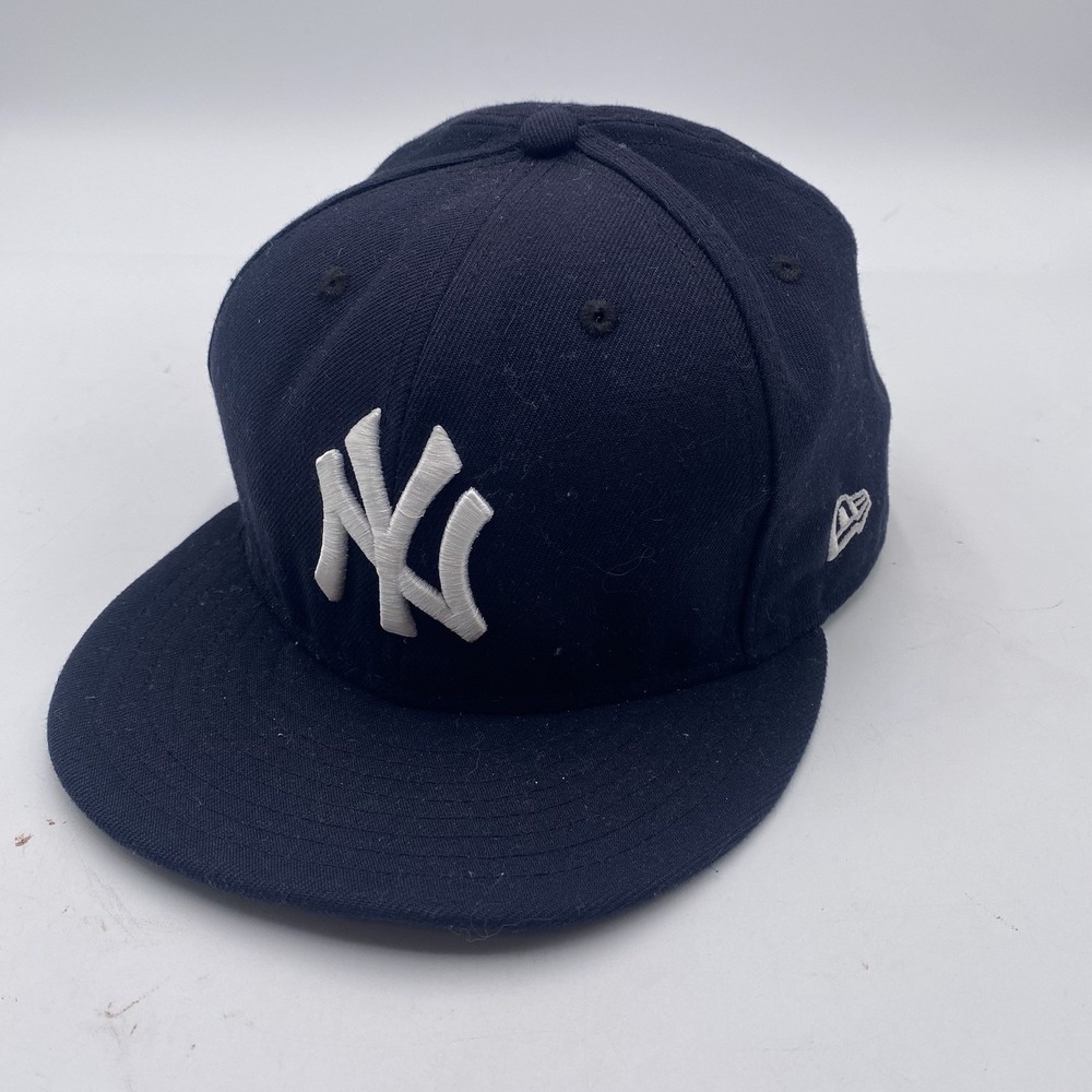 New York Yankees Hat New Era 59fifty Blue Fitted Size 7 1/2 On Field Cleaned